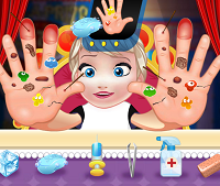 Play Baby Elsa Hand Doctor